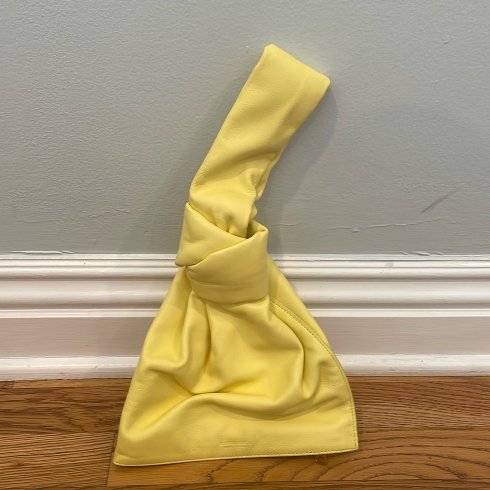 Bottega Veneta BV Twist bag, yellow, excellent condition